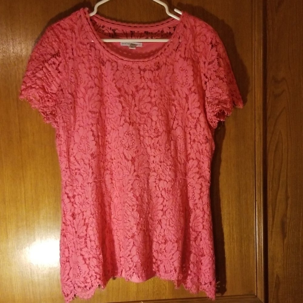Isaac Mizrahi Live lace overlay peplum top